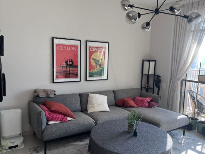 1 BR Apartment | 825 Sqft | View of Water